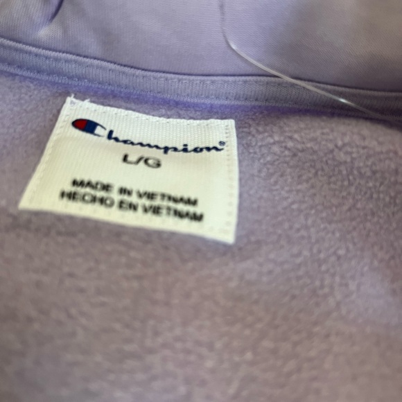Champion Pullover/Sweatshirt - Picture 3 of 5